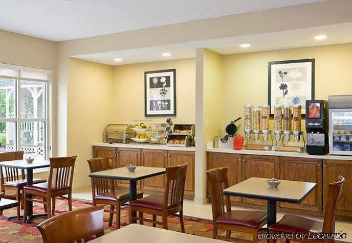 Sonesta Simply Suites Houston Brookhollow Экстерьер фото